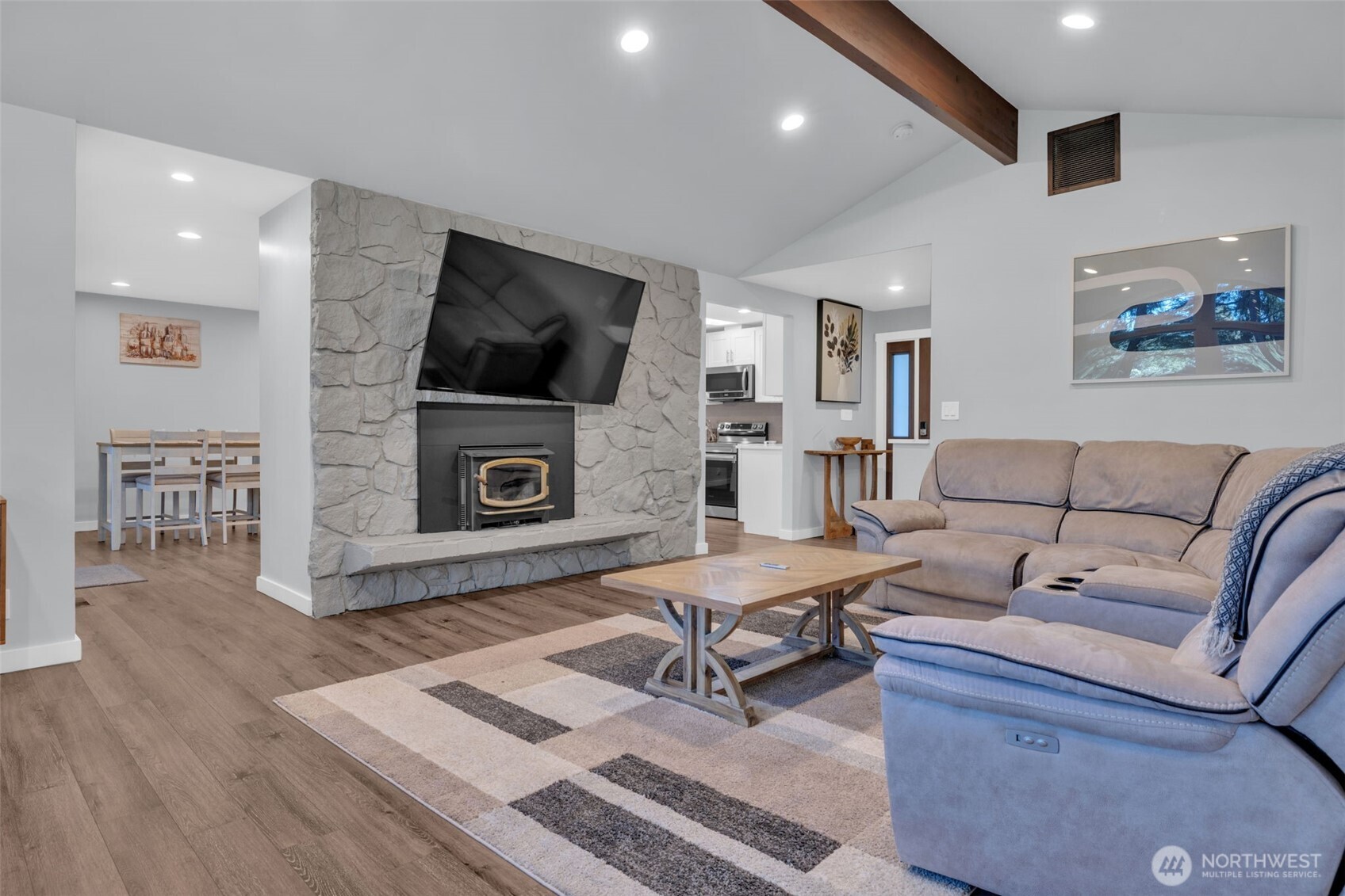 2447 Rocky Point Road Northwest Bremerton, WA 98312 - Photo 6 of 39 Gallery Image 6