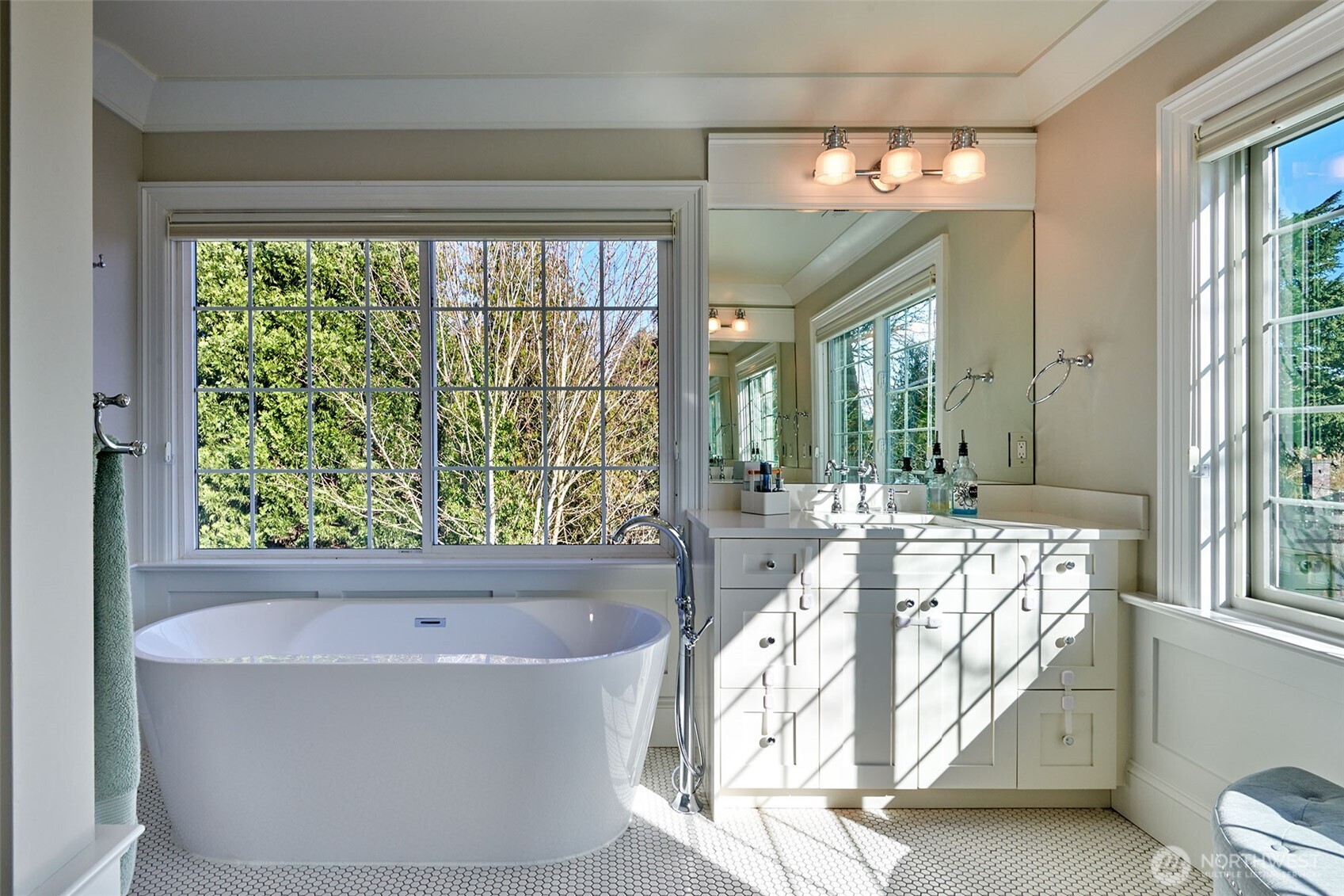 2736 34th Avenue South Seattle, WA 98144 - Photo 24 of 40