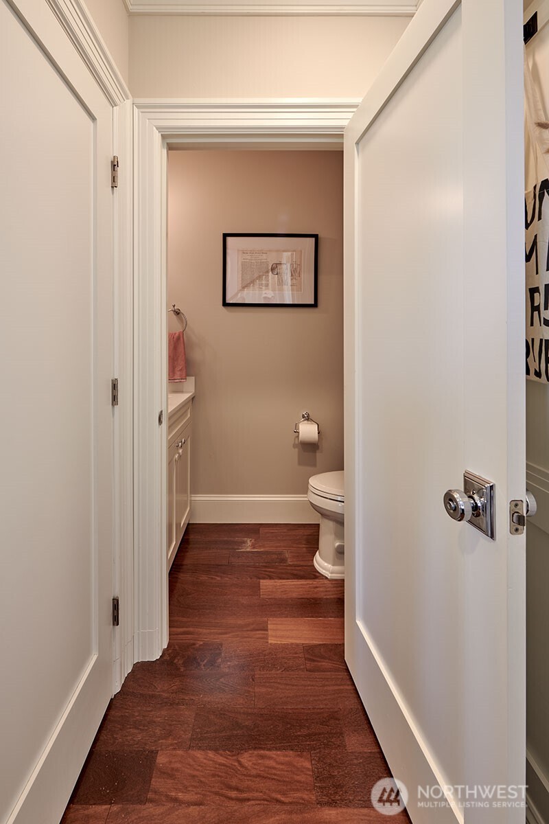 2736 34th Avenue South Seattle, WA 98144 - Photo 8 of 40