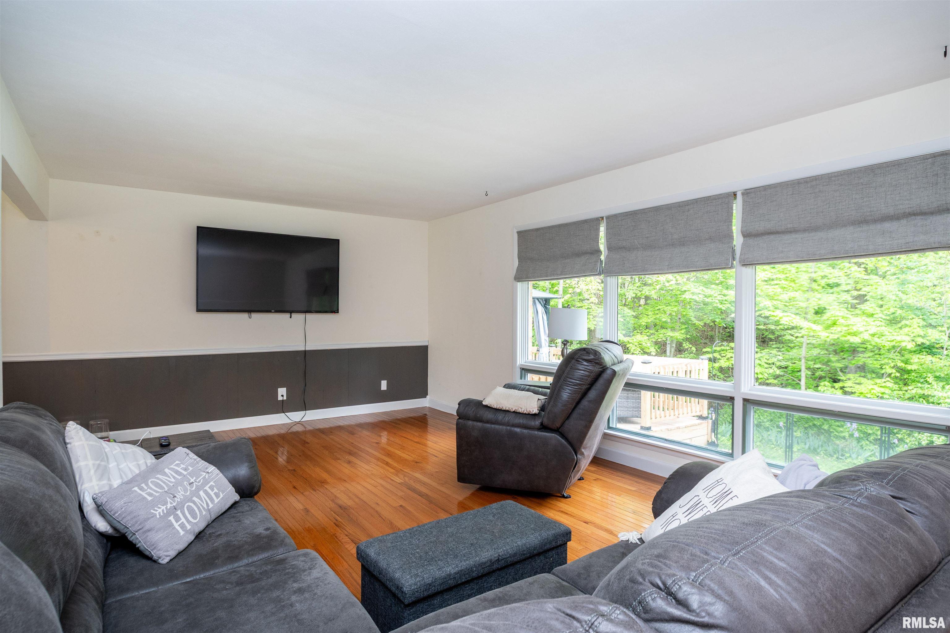 1225 North Rim Road East Peoria, IL 61611 - Photo 13 of 35 Gallery Image 13