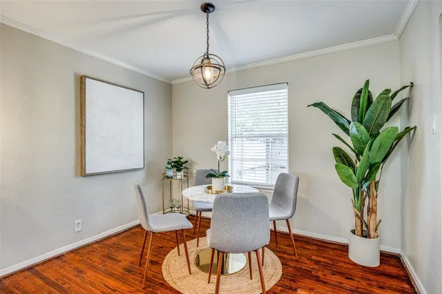 $1,800 | 5010 North Hall Street, Dallas, TX 75235