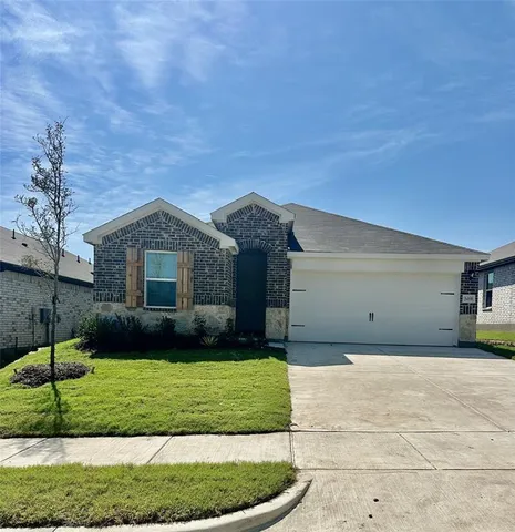 $1,950 | 3408 Rendezvous Way, Sherman, TX 75090