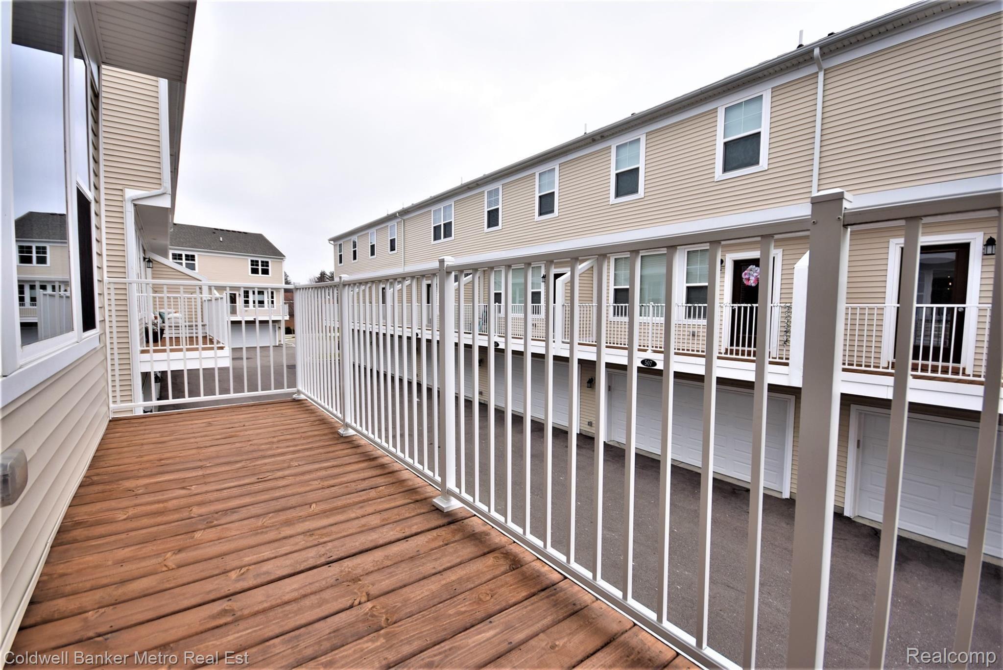 3522 South Rochester Road Royal Oak, MI 48073 - Photo 19 of 35 Large balcony