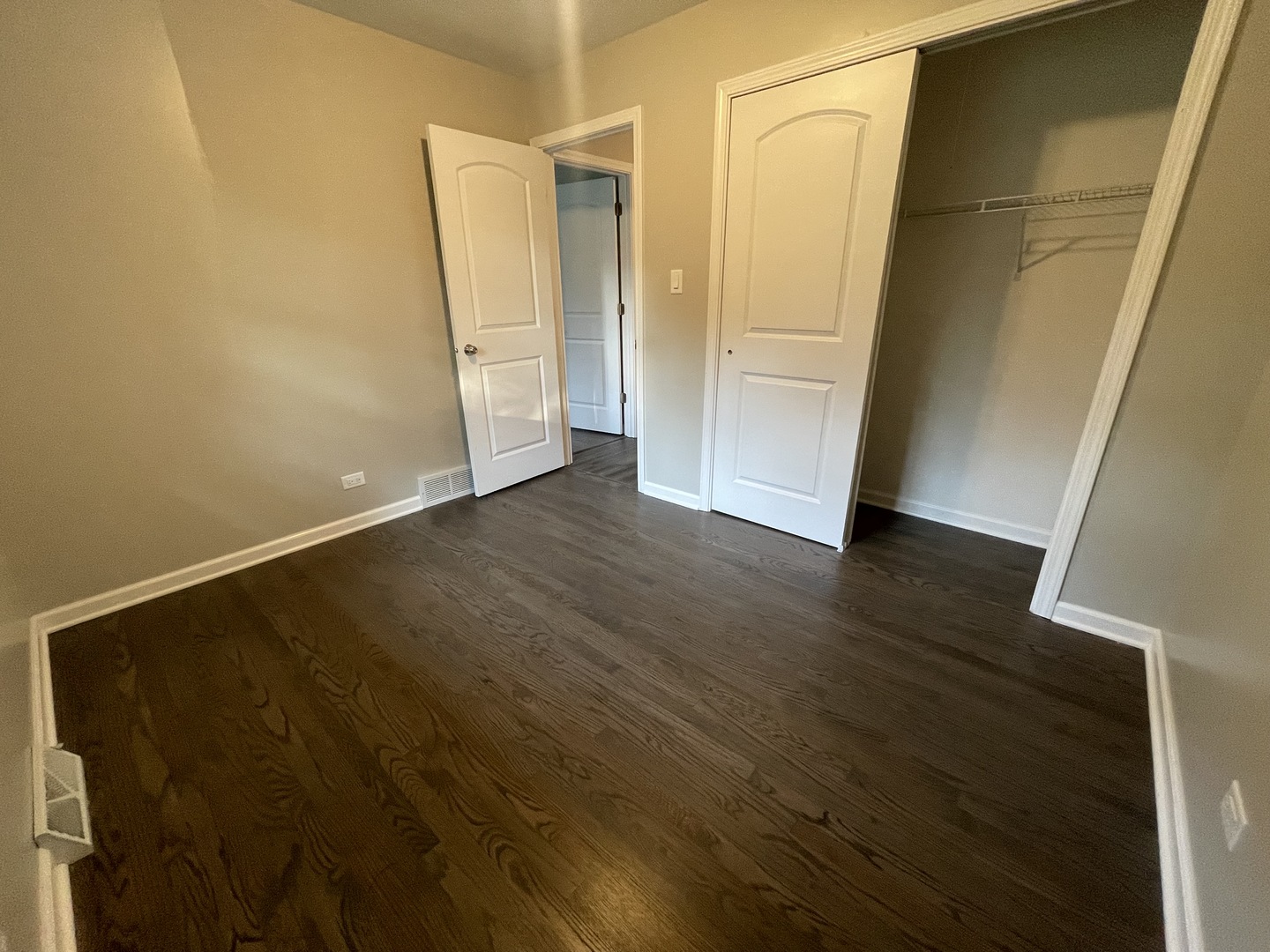 25W265 Plank Road Naperville, IL 60563 - Photo 13 of 31
