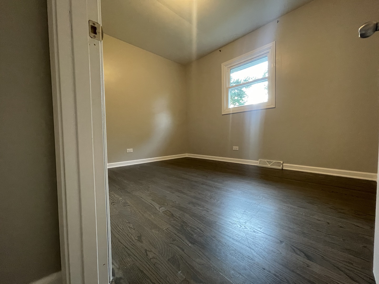 25W265 Plank Road Naperville, IL 60563 - Photo 15 of 31