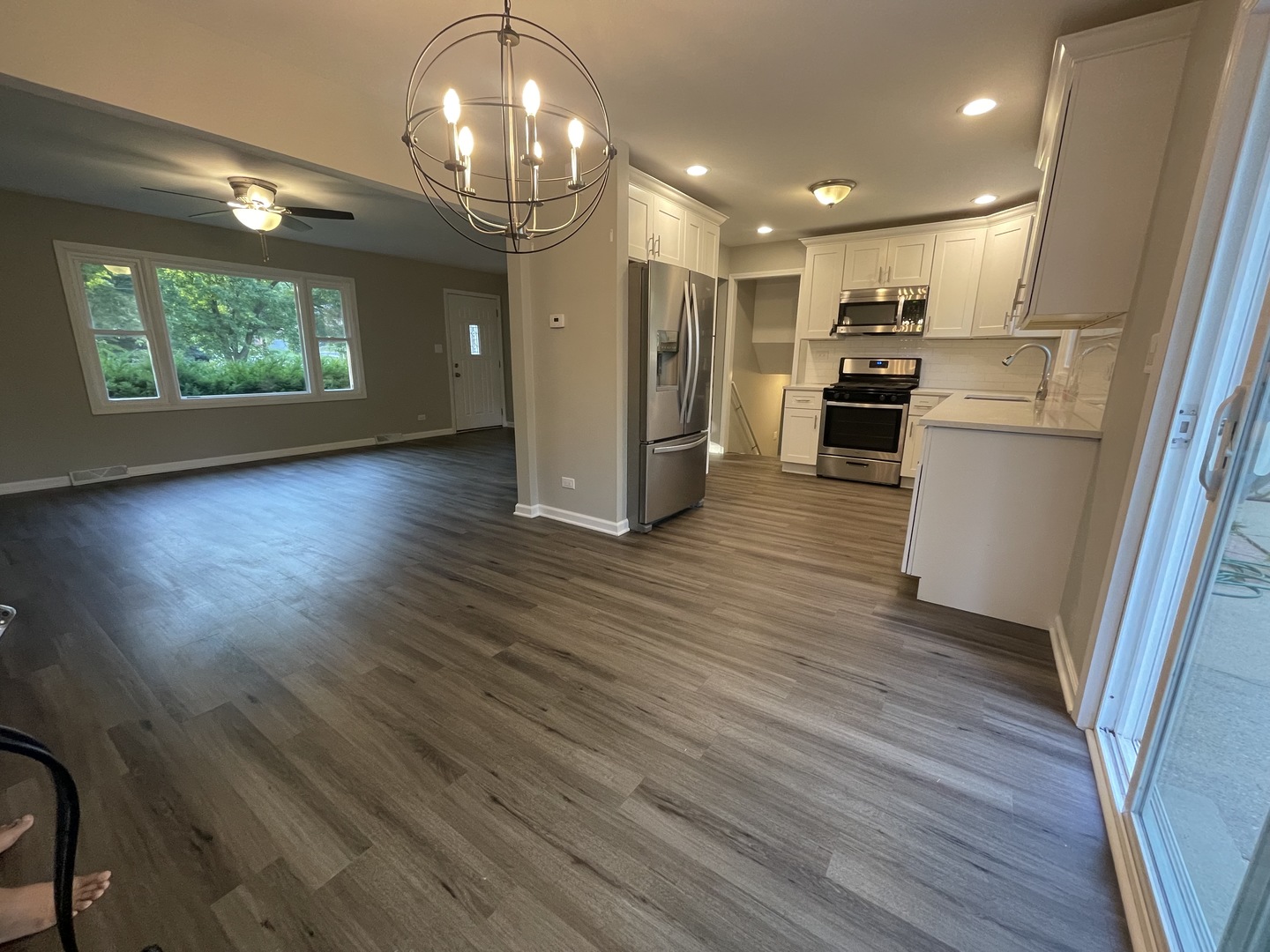 25W265 Plank Road Naperville, IL 60563 - Photo 4 of 31
