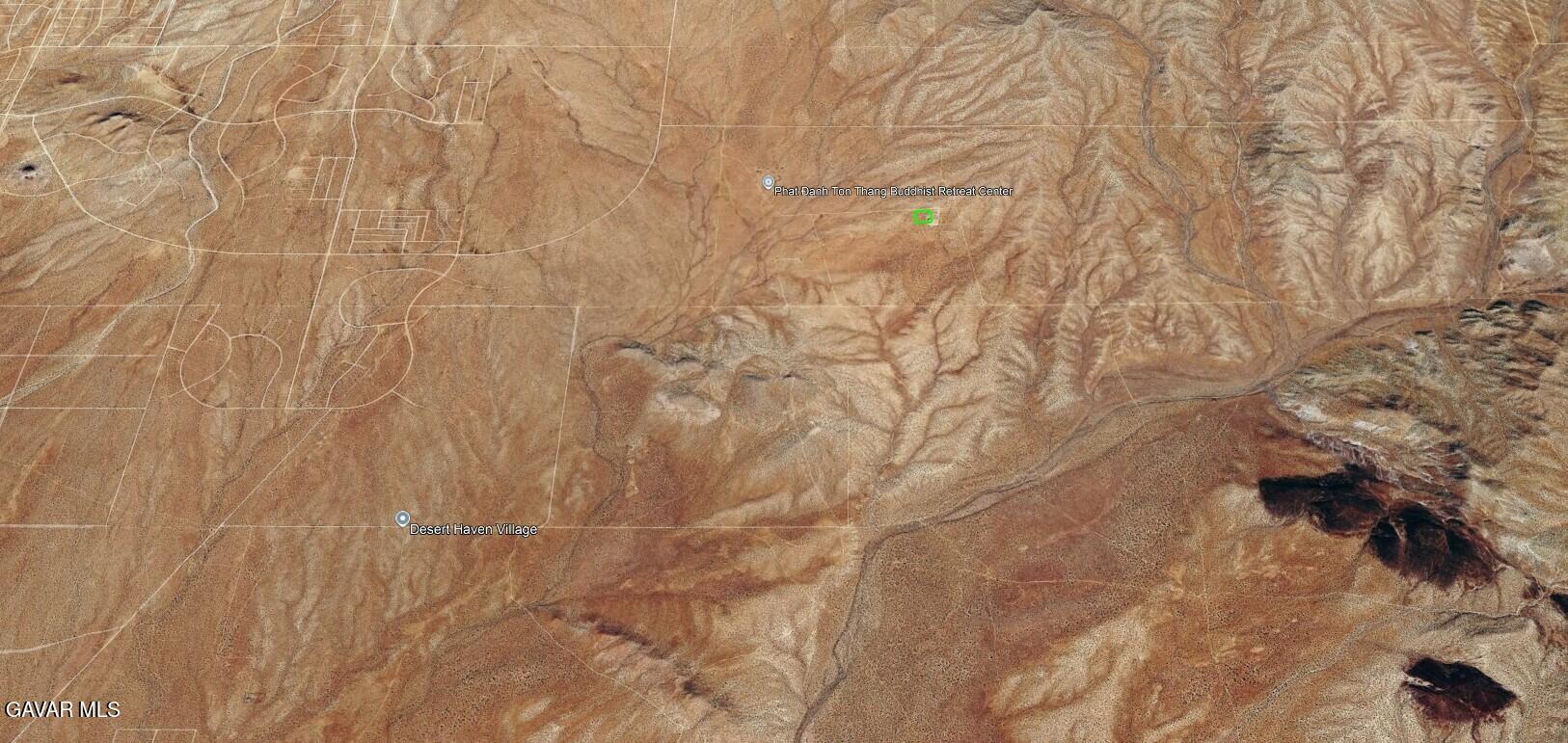 Vic Penta Way Edwards, CA 93523 - Photo 4 of 7 a bathroom with a bathtub