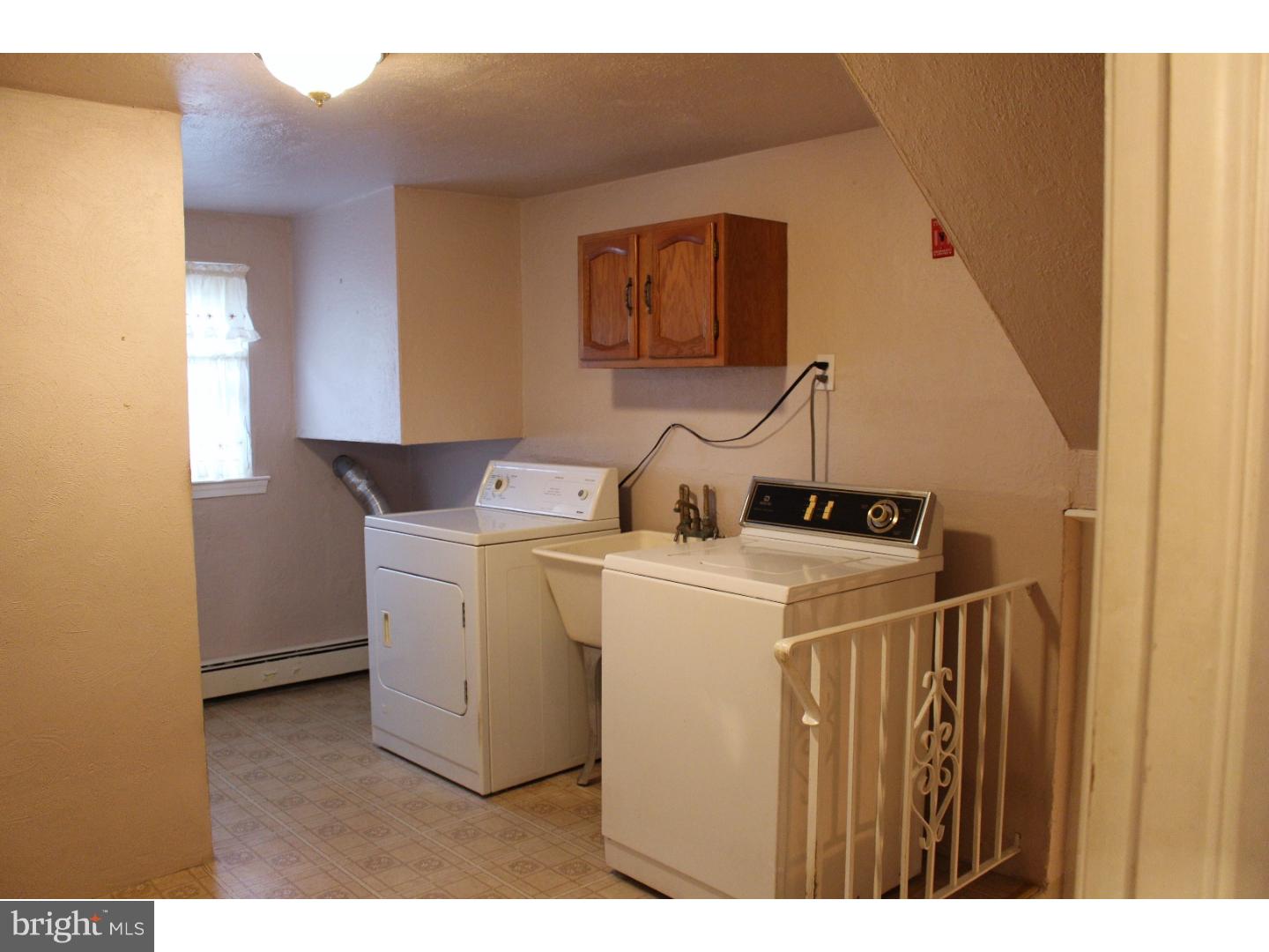 2415 Steven Road Huntingdon Valley, PA 19006 - Photo 14 of 25 Laundry Room