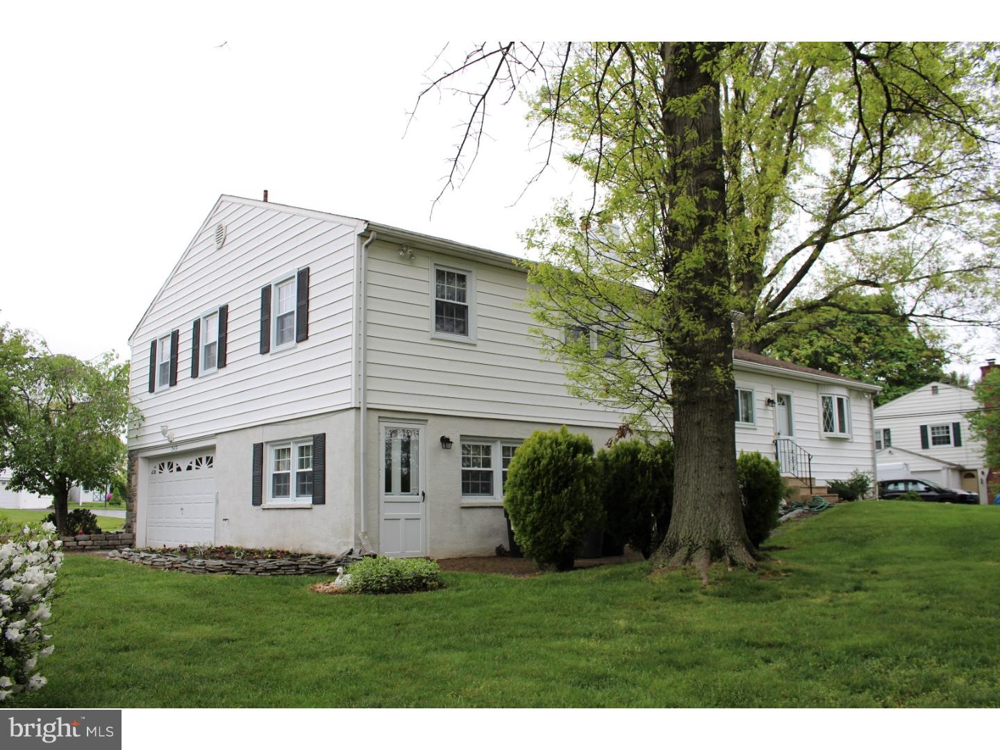 2415 Steven Road Huntingdon Valley, PA 19006 - Photo 25 of 25 Exterior Back