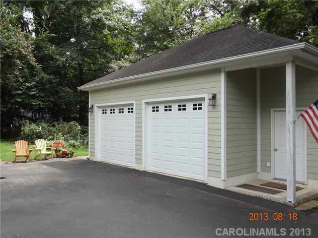 6223 Sharon Road Charlotte, NC 28210 - Photo 15 of 16 Gallery Image 15