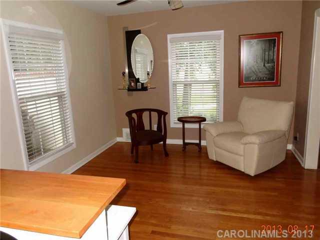 6223 Sharon Road Charlotte, NC 28210 - Photo 4 of 16 Gallery Image 4