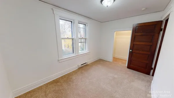 $2,500 | 1705 Jackson Avenue, Ann Arbor, MI 48103