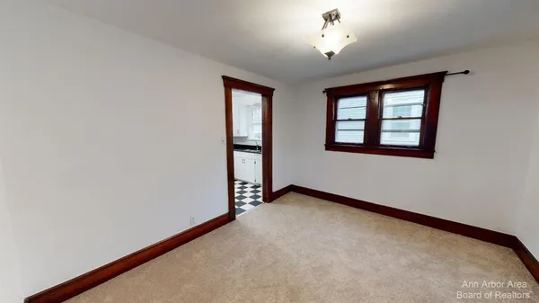 $2,500 | 1705 Jackson Avenue, Ann Arbor, MI 48103