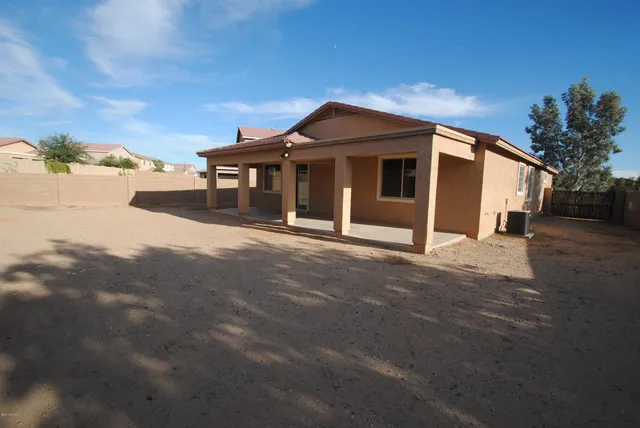 $1,725 | 17682 West Cavedale Drive, Surprise, AZ 85387