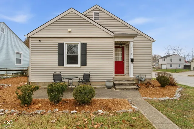$219,000 | 1424 Wallace Avenue, Indianapolis, IN 46201