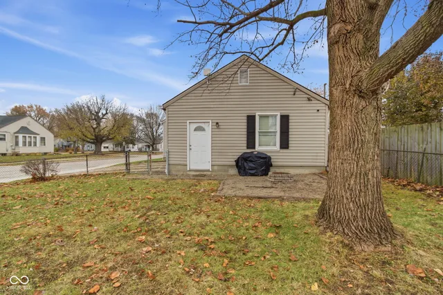 $219,000 | 1424 Wallace Avenue, Indianapolis, IN 46201