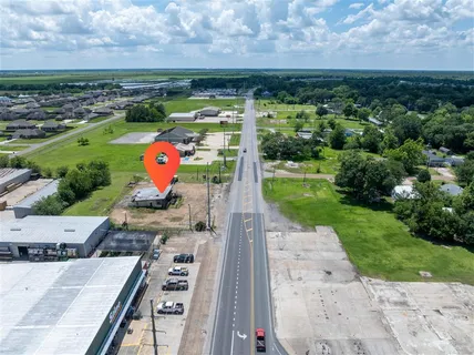 $124,900 | 109 Highway 90, Iowa, LA 70647