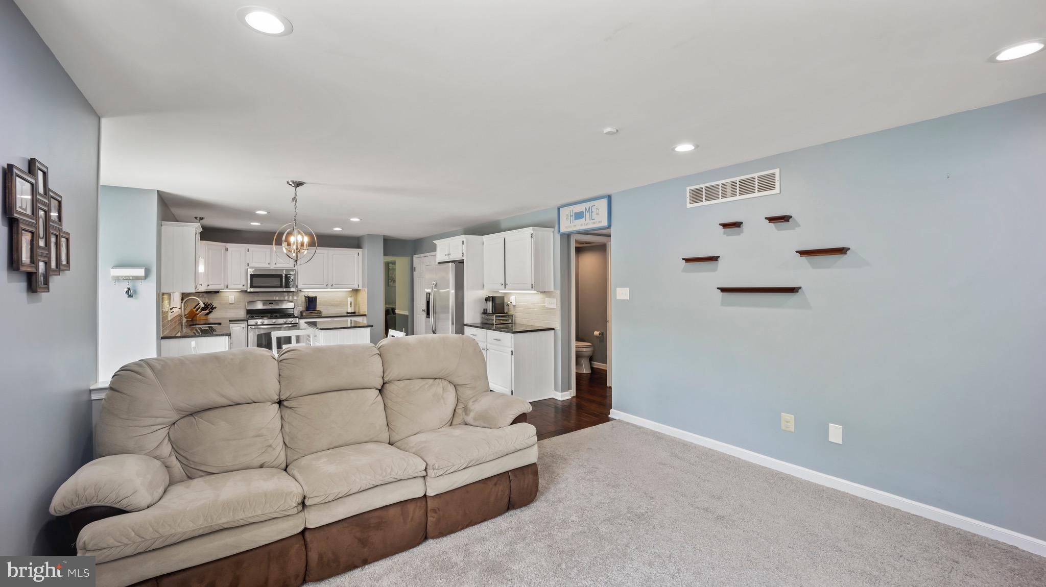 1633 Fairfield Road Yardley, PA 19067 - Photo 7 of 45 family room