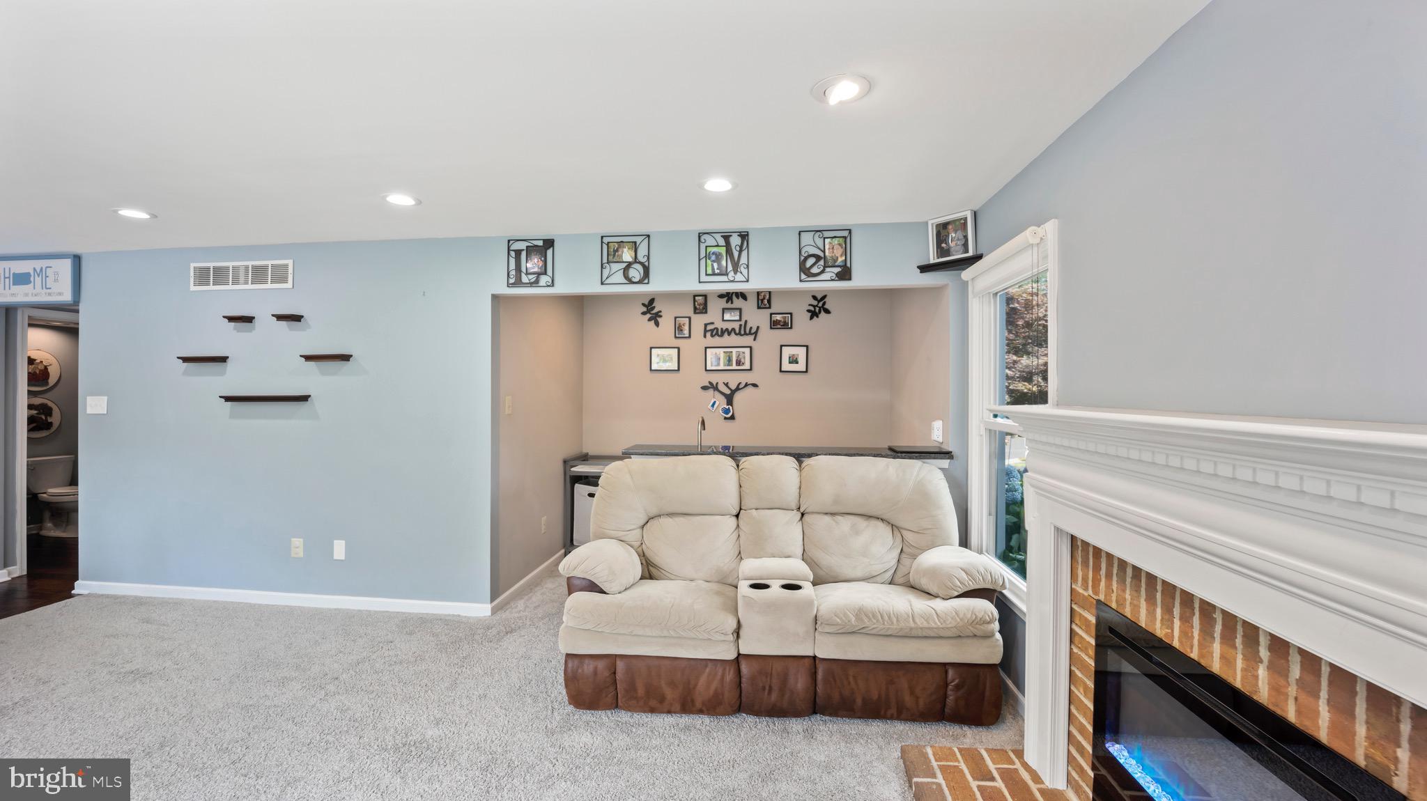 1633 Fairfield Road Yardley, PA 19067 - Photo 9 of 45 family room with wet bar