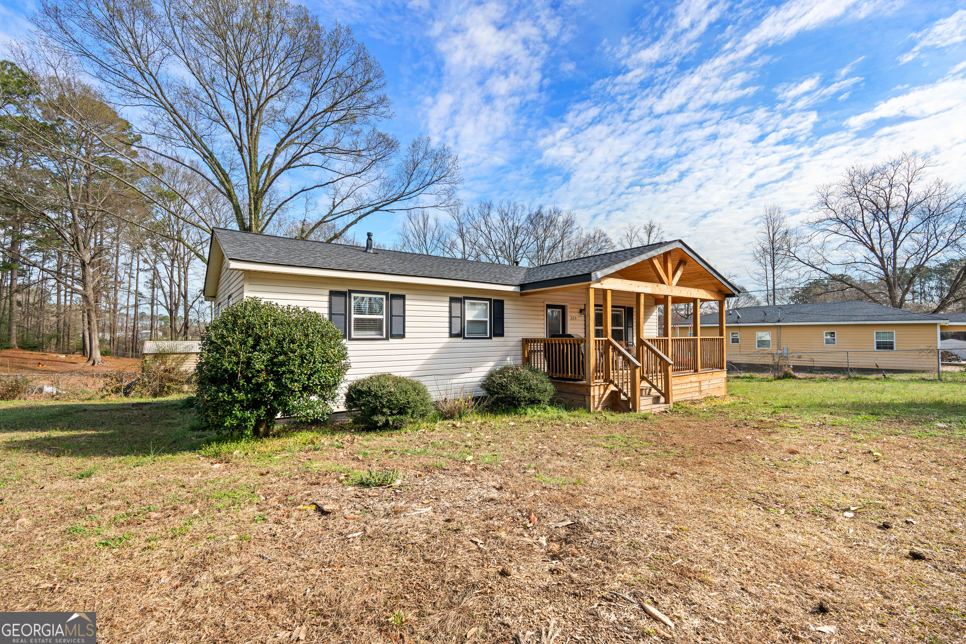329 Camp Road Milner, GA 30257 - Photo 3 of 40