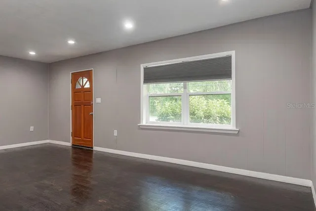 $1,750 | 1404 North Garfield Avenue, Deland, FL 32724