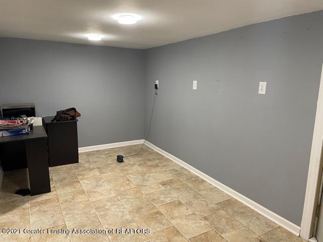 201 Haslett Road Haslett, MI 48840 - Photo 27 of 31 h18