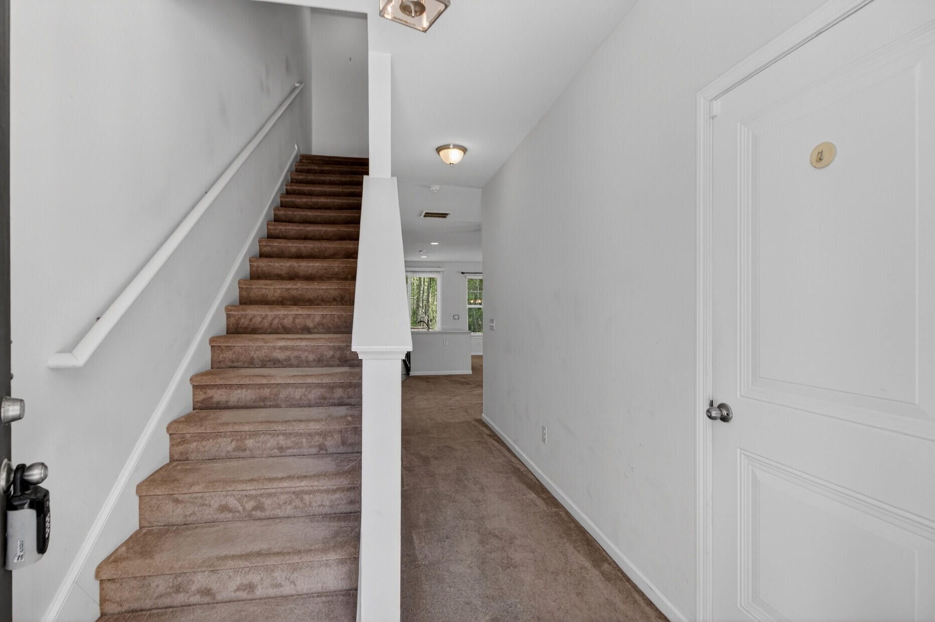 4952 Farm Lake Road Summerville, SC 29485 - Photo 5 of 25 Entry