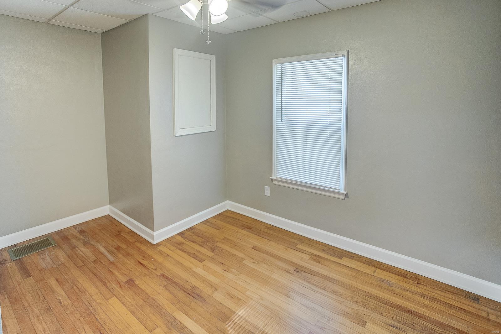 9502 Richfield Road Fairview Heights, IL 62208 - Photo 18 of 34 Gallery Image 18