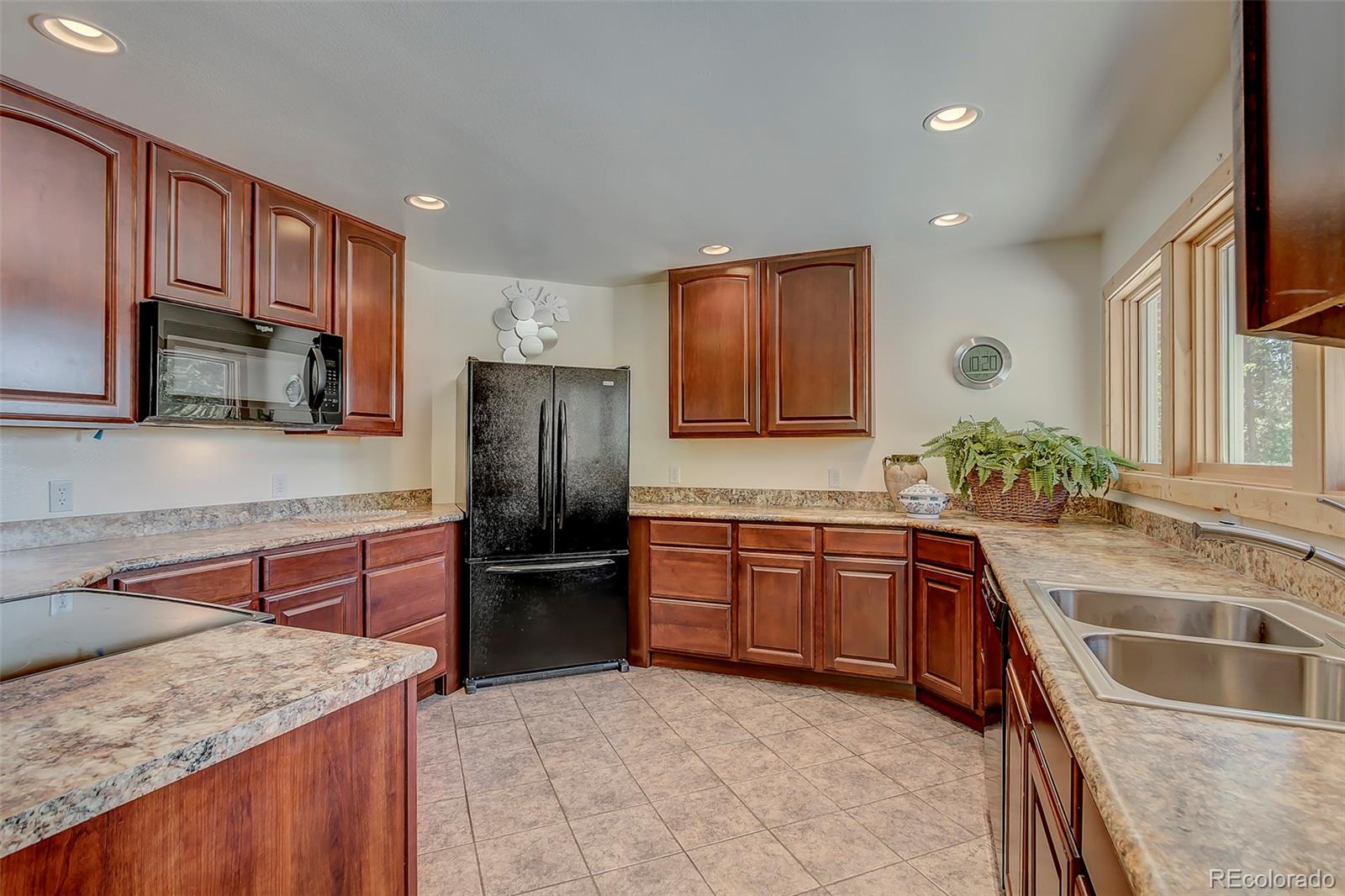11162 Conifer Mountain Road Conifer, CO 80433 - Photo 13 of 35 Gallery Image 13