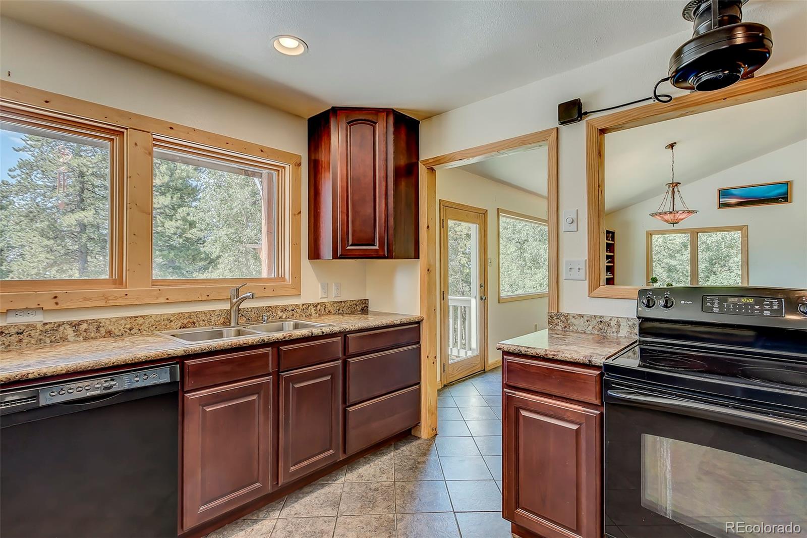 11162 Conifer Mountain Road Conifer, CO 80433 - Photo 15 of 35 Gallery Image 15