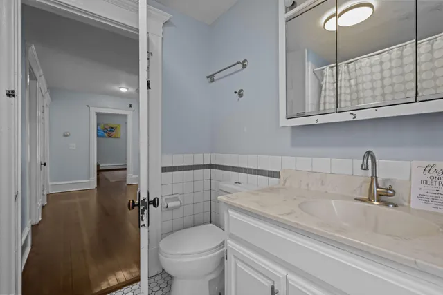 $627,000 | 2209 Aldrich Avenue South, Minneapolis, MN 55405