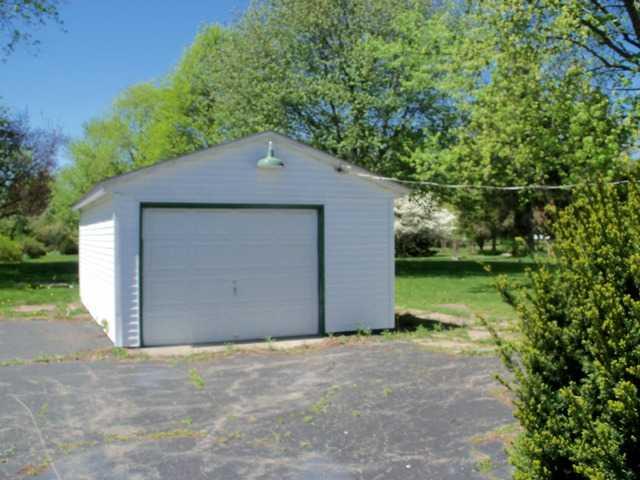 4707 South New Columbus Road Anderson, IN 46013 - Photo 6 of 11 Gallery Image 6