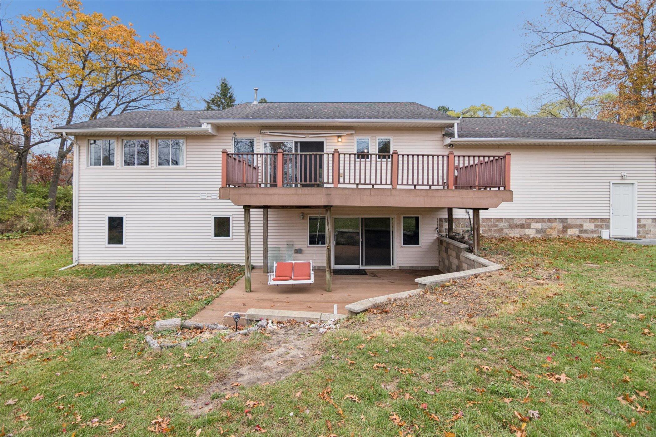 6000 San Luray Road Gregory, MI 48137 - Photo 54 of 83 56-6000-San-Luray-Rd-WindowStill