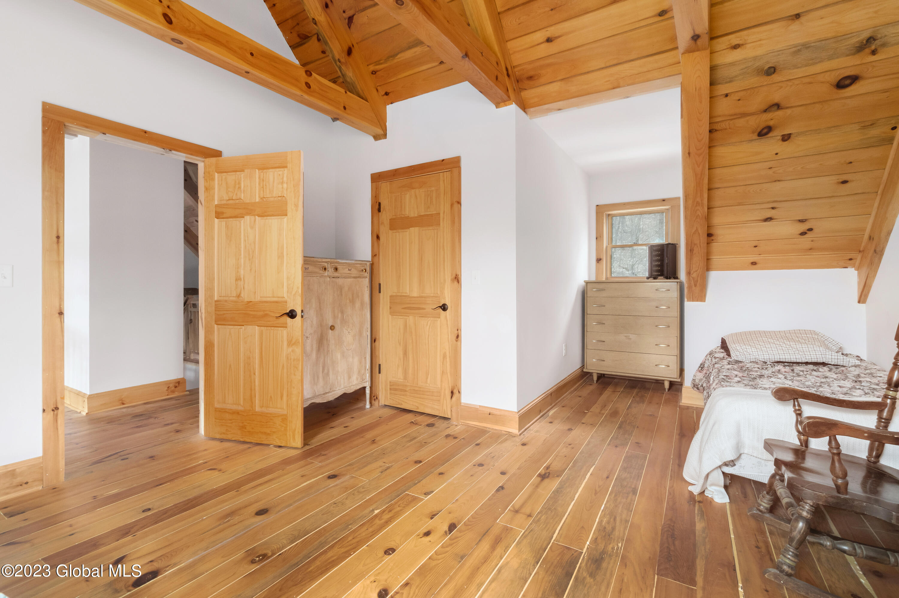 221 Young Road Greenfield, NY 12850 - Photo 34 of 48 interiors-22