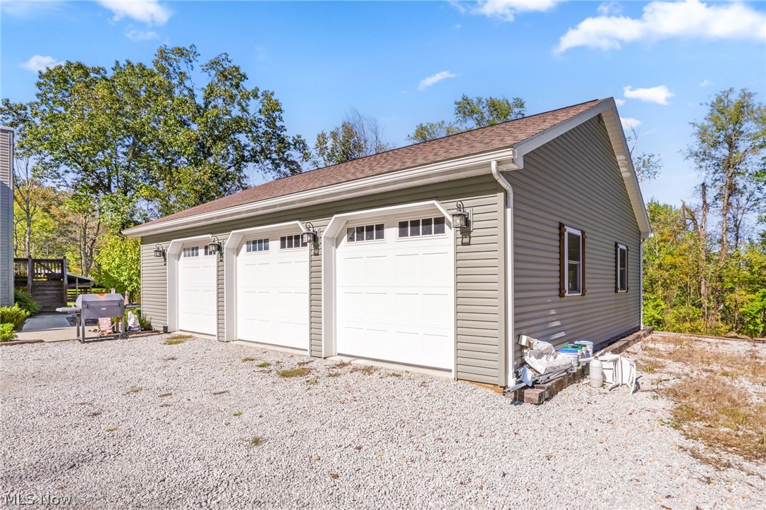 62063 Savage Road Cambridge, OH 43725 - Photo 46 of 50
