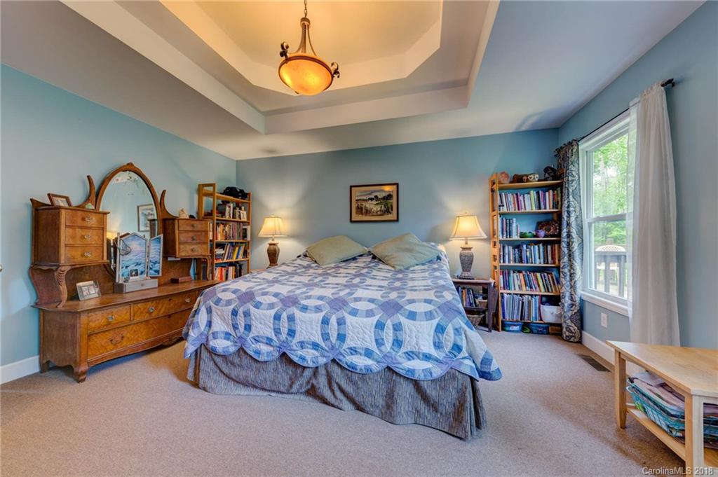 239 Aster Lane Tryon, NC 28782 - Photo 14 of 30 Gallery Image 14