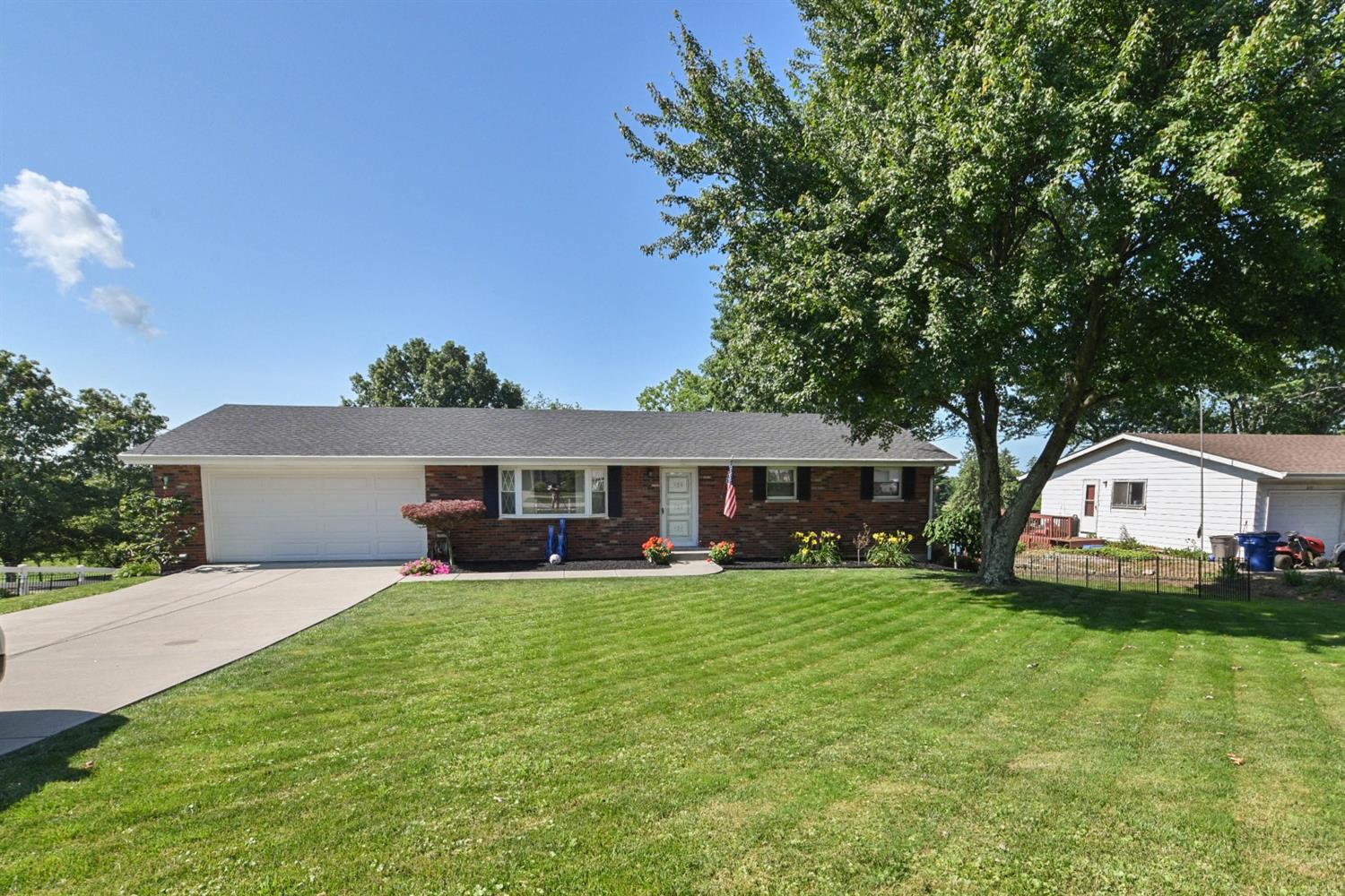 655 Bielby Road Lawrenceburg, IN 47025 - Photo 2 of 55 Gallery Image 2