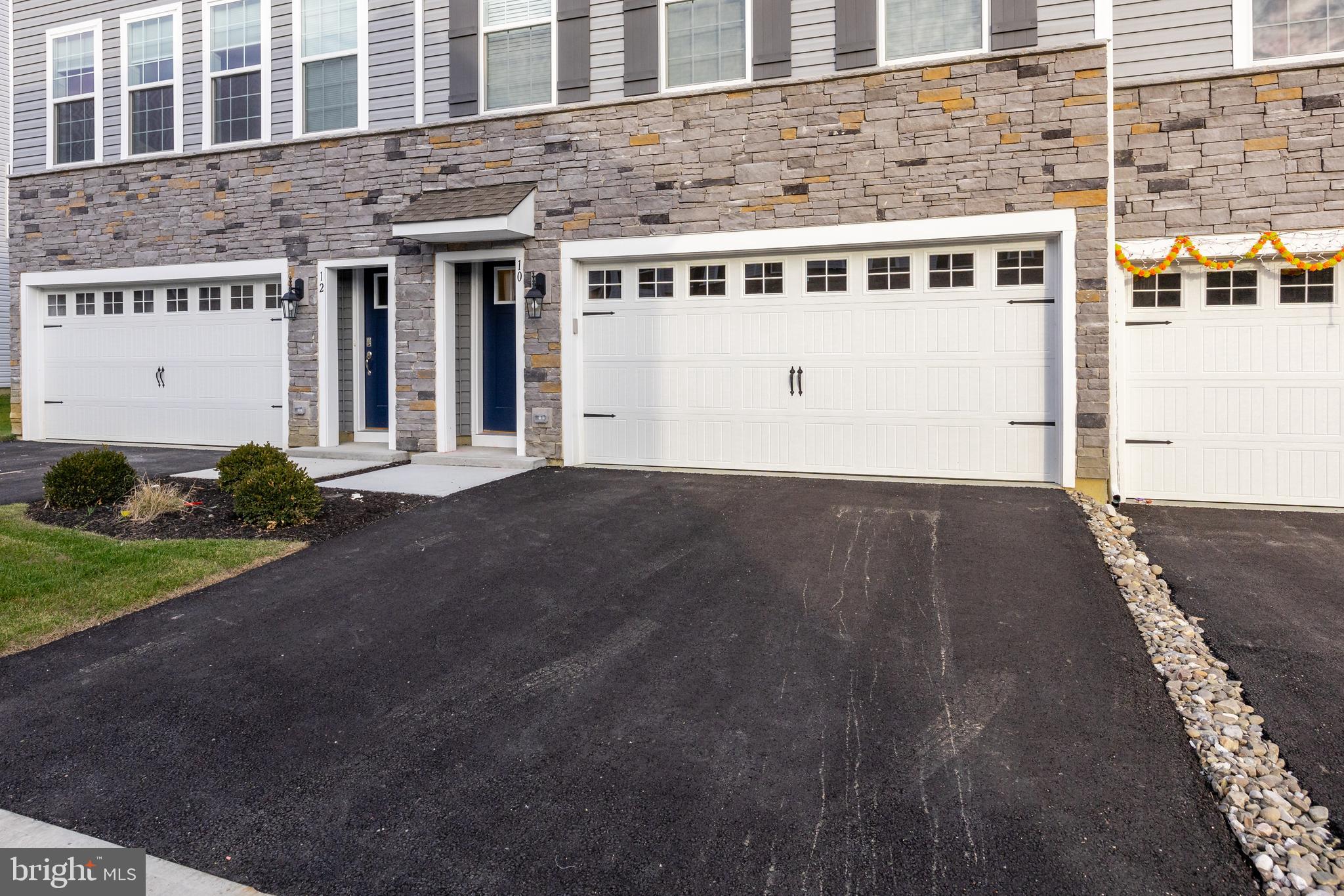 10 Sisters Farmstead Road Mount Laurel, NJ 08054 - Photo 3 of 35
