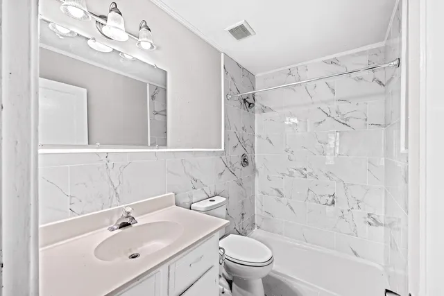 $240,000 | 5538 Blackwell Street, North Charleston, SC 29406