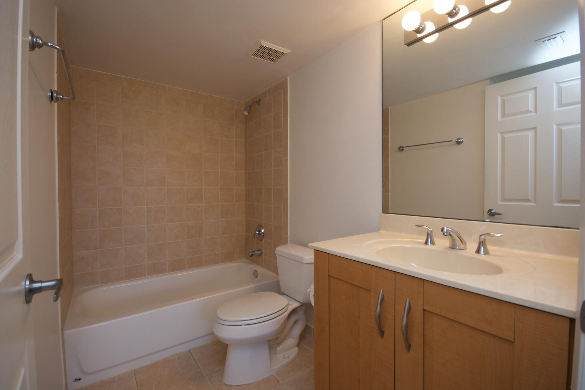 3239 Clint Moore Road, Unit 107 Boca Raton, FL 33496 - Photo 37 of 38 Bath 2