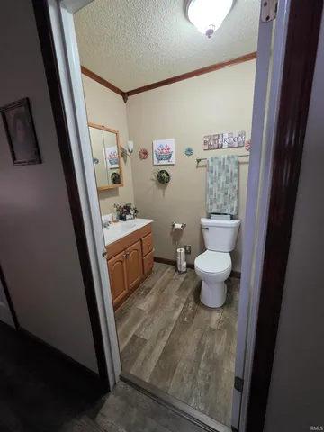 $225,000 | 303 West Medcalf Street, Dale, IN 47523