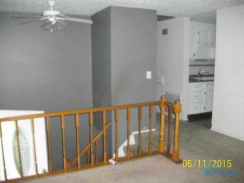 5462 Brook Point Road Toledo, OH 43611 - Photo 3 of 17 Gallery Image 3