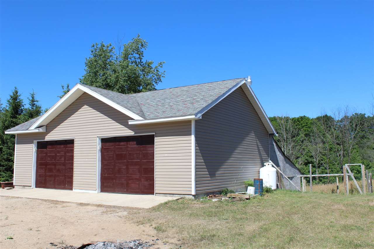 8715 North 7 Road Mesick, MI 49668 - Photo 61 of 64 1819981-61.JPG