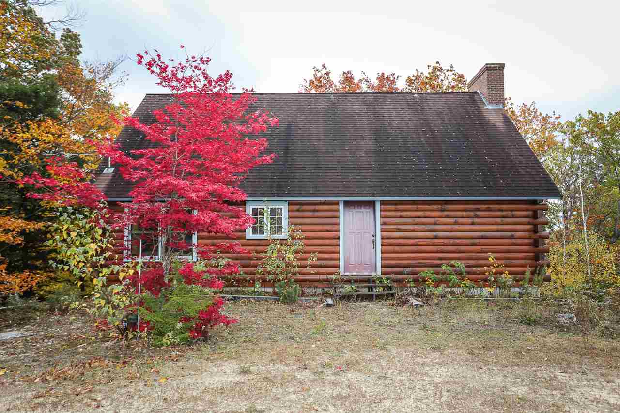 336 Beach Pond Road Wolfeboro, NH 03894 - Photo 2 of 23