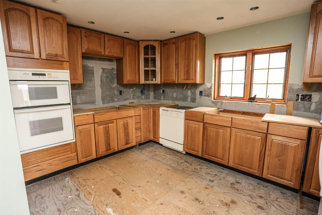 336 Beach Pond Road Wolfeboro, NH 03894 - Photo 6 of 23