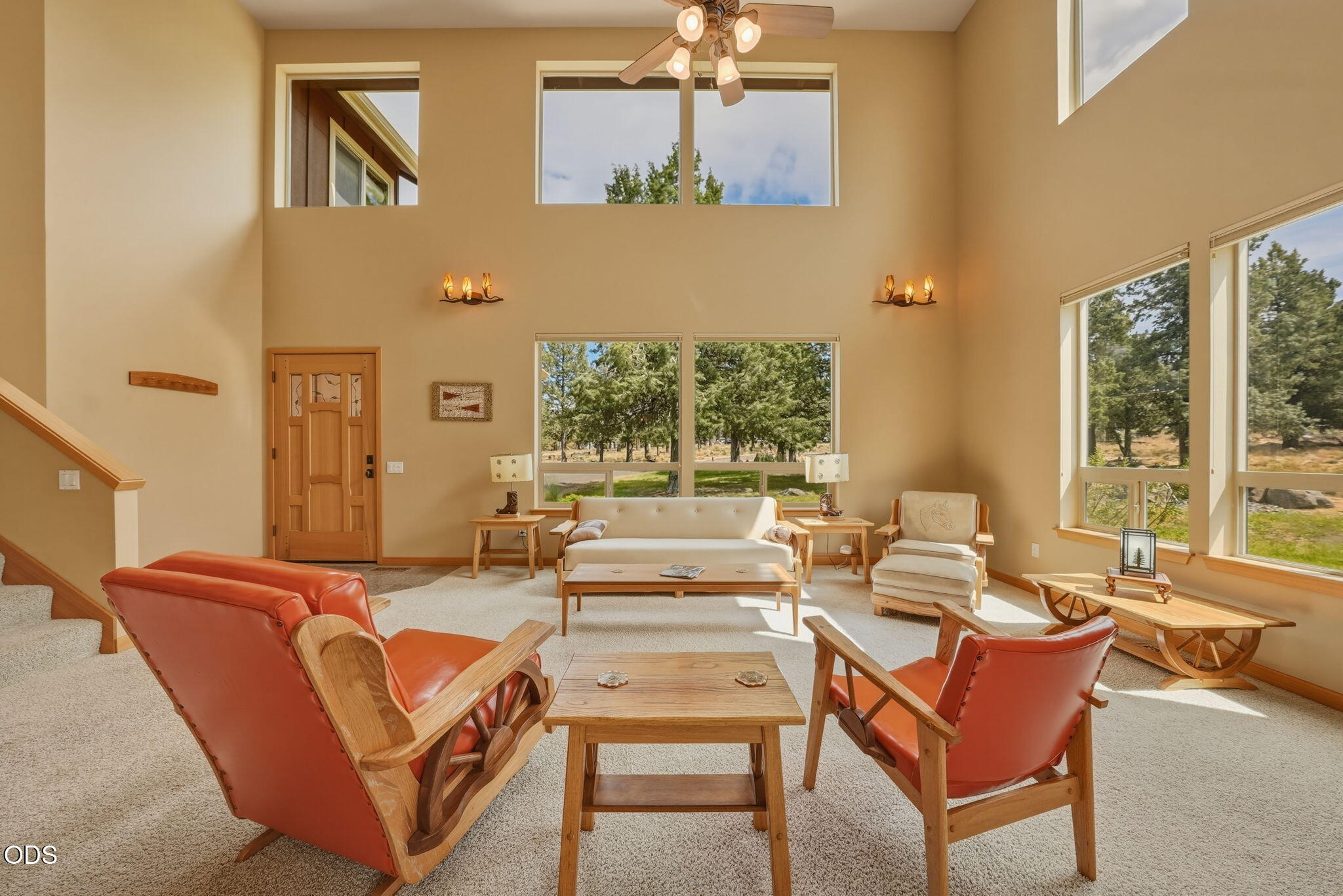 70275 Club Road Sisters, OR 97759 - Photo 6 of 61