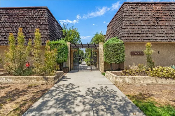 $625,000 | 303 West Linda Vista Avenue, Unit 19, Alhambra, CA 91801