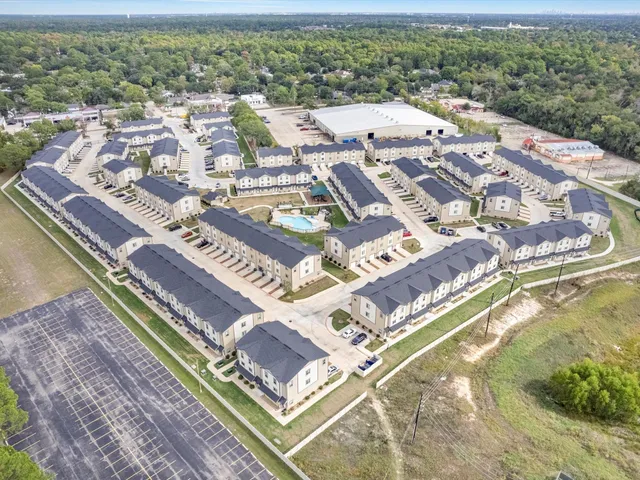 $1,675 | 12603 Telge Road, Unit 3B, Cypress, TX 77429