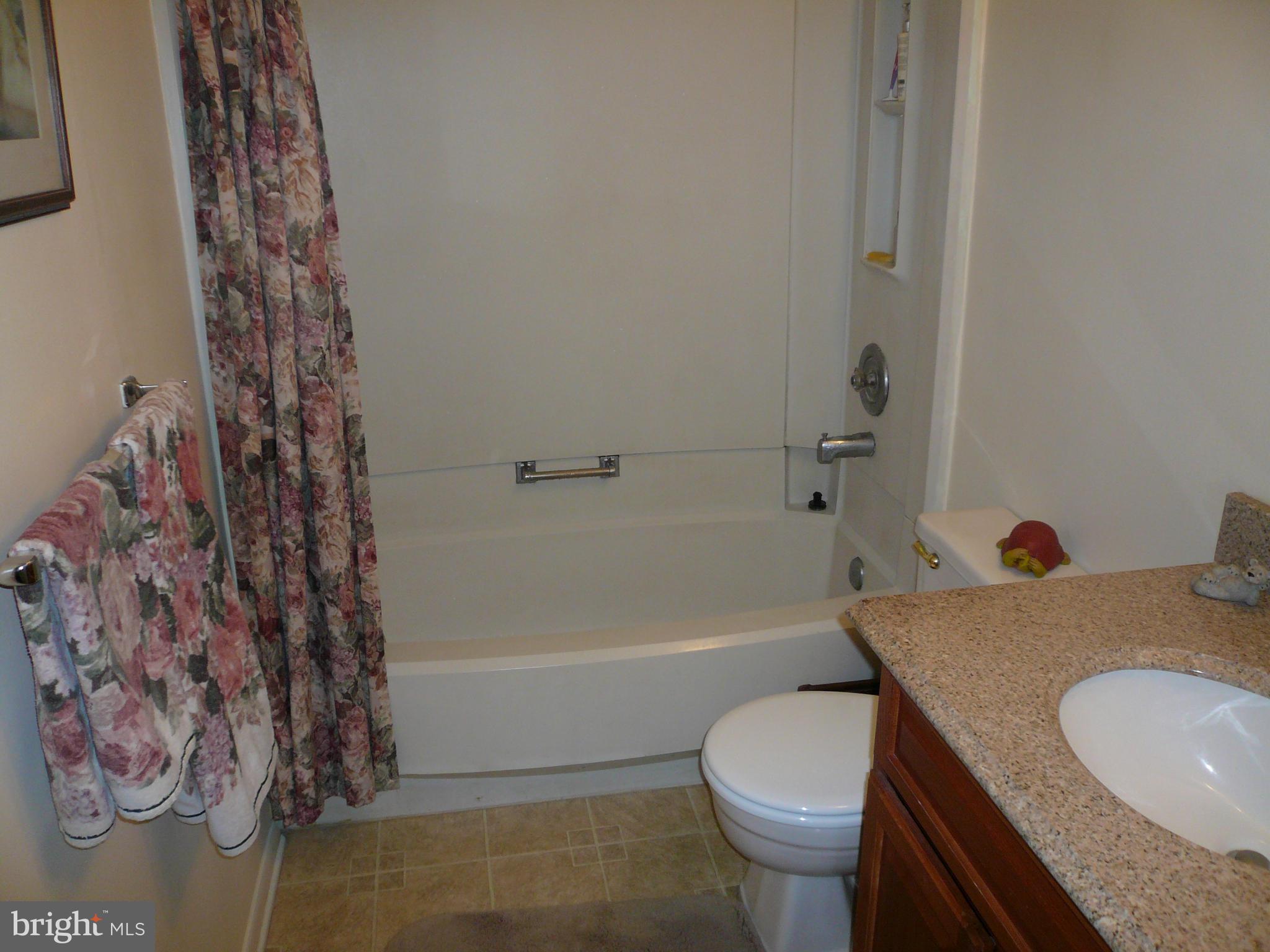 9349 Northgate Road Laurel, MD 20723 - Photo 12 of 22 Bath