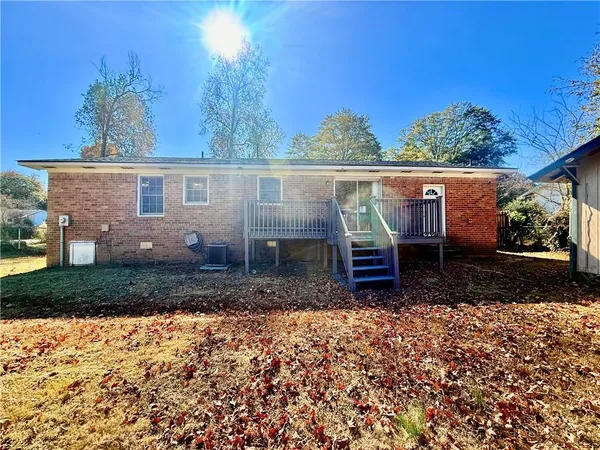 $209,800 | 6205 Fieldcrest Drive, Morrow, GA 30260